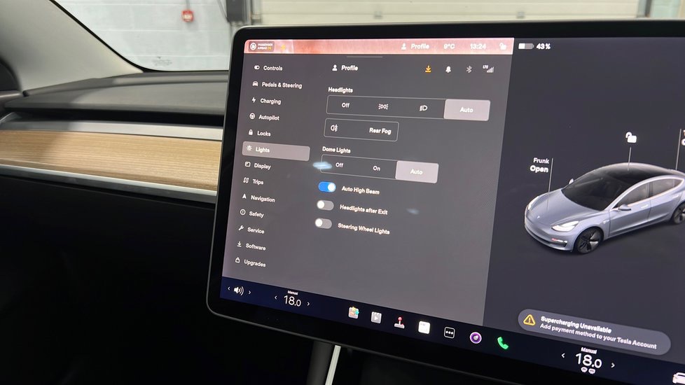 بي جيه 20 جي إل في-مستعملة-تسلا-موديل-3-صالون-كهربائي-رمادي-2020-إكس سي-إم-01