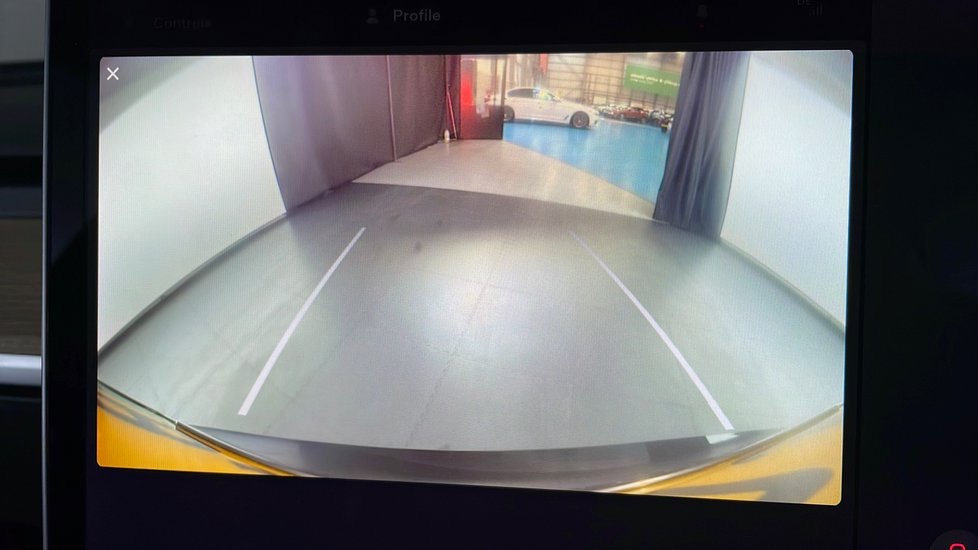 للبيع : بي جيه 20 مميزات الاستاندر:جي إل في مستعملة شركة الصنع : تسلا موديل 3 صالون "سيدان" كهربائي اللون: رمادي سنة الانتاج: 2020 إكس سي إم 01